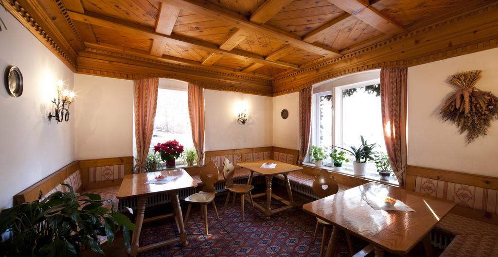 Hotel Bellaria - Кортина-д'Ампеццо Экстерьер фото